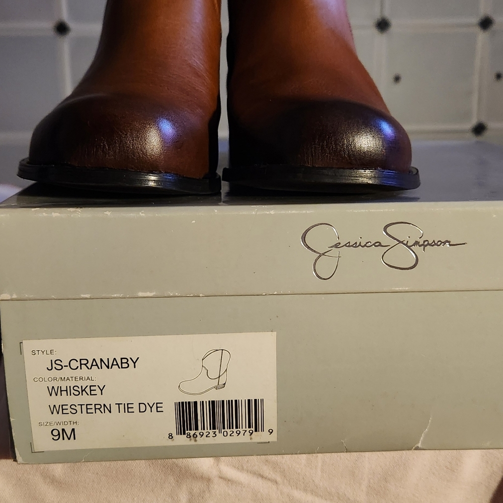 BNWB NEVER WORN Jessica Simpson Western Boots